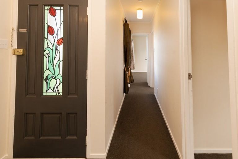 Photo of property in 22 Sycamore Drive, Sunnynook, Auckland, 0620