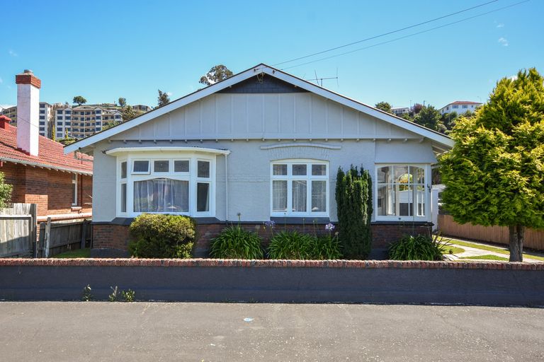 Photo of property in 150 Fitzroy Street, Forbury, Dunedin, 9012