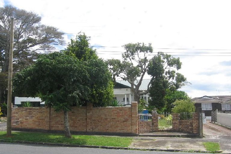 Photo of property in 60 Grey Street, Onehunga, Auckland, 1061