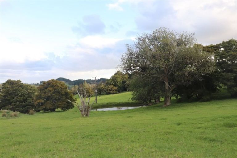 Photo of property in 614 Haruru Road, Kaukapakapa, 0873