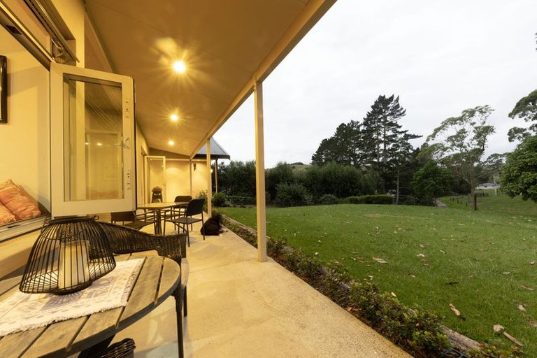 Photo of property in 589 Inland Road, Helensville, 0875