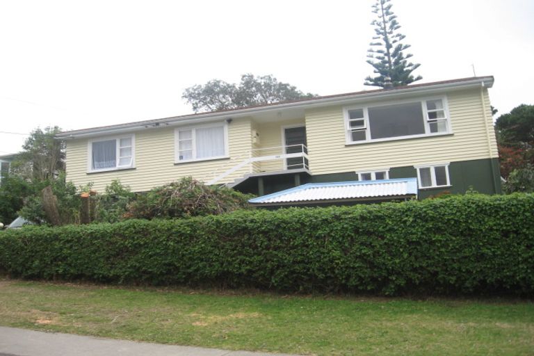 Photo of property in 107 Tilley Road, Paekakariki, 5034