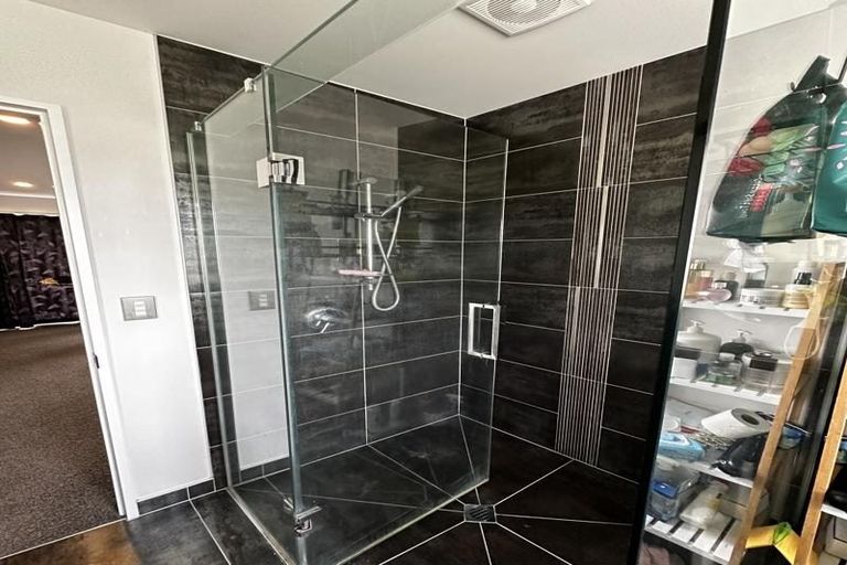 Photo of property in 71 Whincops Road, Halswell, Christchurch, 8025