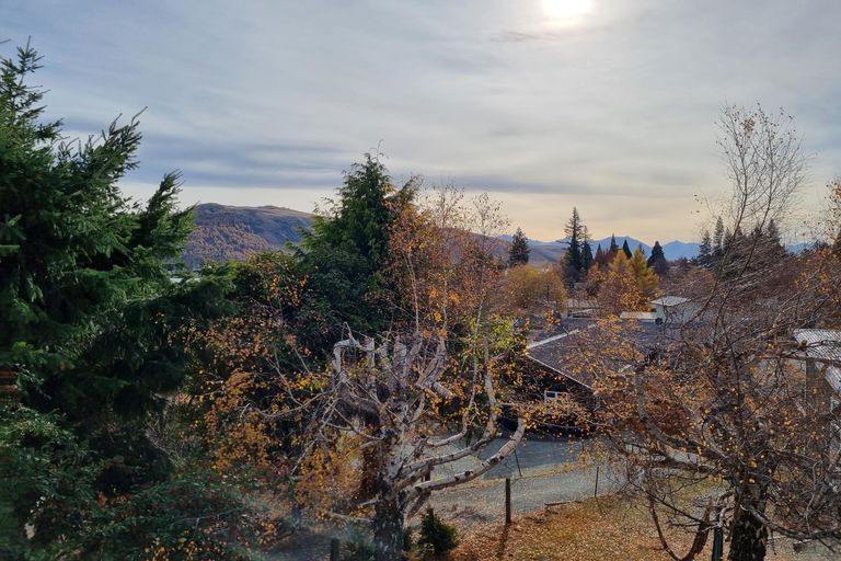 Photo of property in 11 Scott Street, Lake Tekapo, 7999