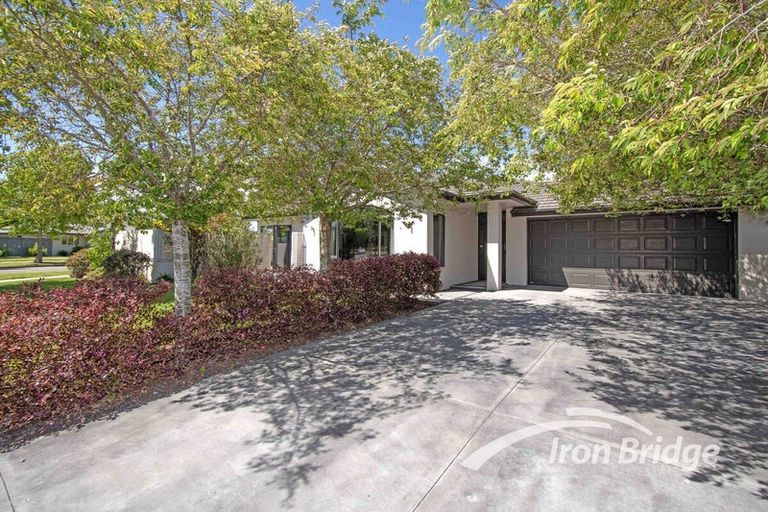 Photo of property in 6 Richard Seddon Drive, Northwood, Christchurch, 8051