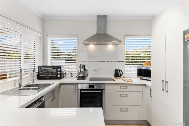 Photo of property in 18a Doment Crescent, Orewa, 0931