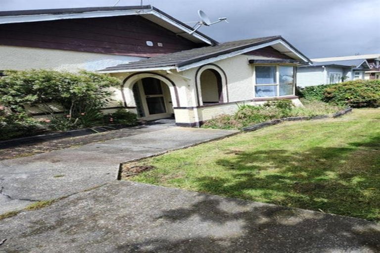 Photo of property in 73 Jenkin Street, Strathern, Invercargill, 9812