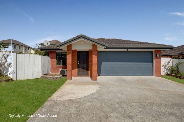 Photo of property in 8 Sai Street, Flat Bush, Auckland, 2019