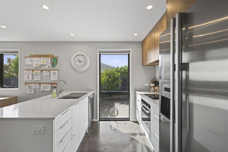 Photo of property in 4a James Drive, Bell Block, New Plymouth, 4312