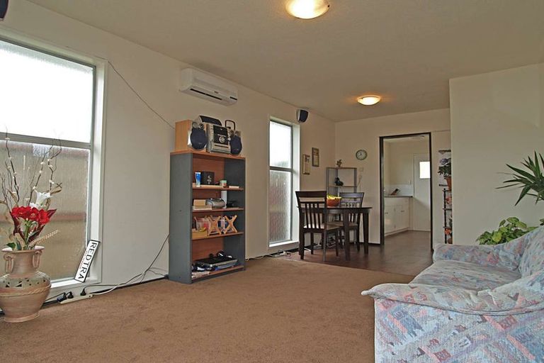 Photo of property in 2/145b Clarence Street, Riccarton, Christchurch, 8011