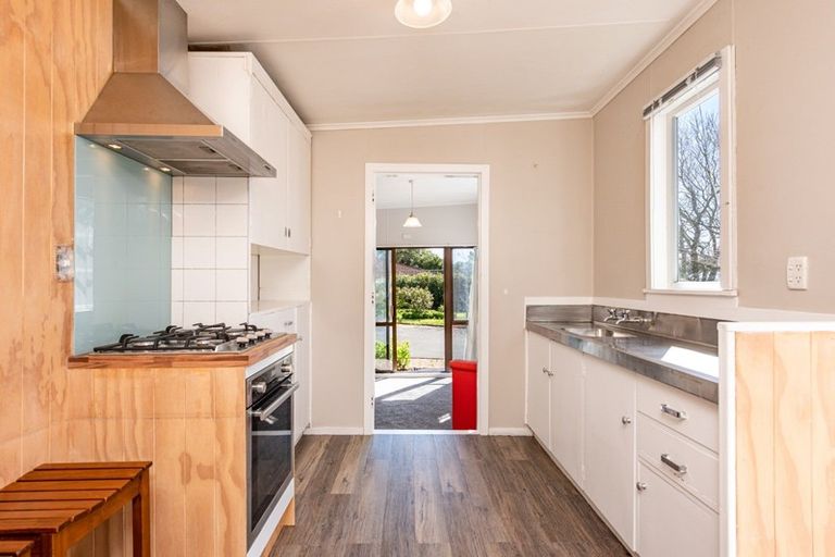 Photo of property in 99 Amohia Street, Paraparaumu, 5032