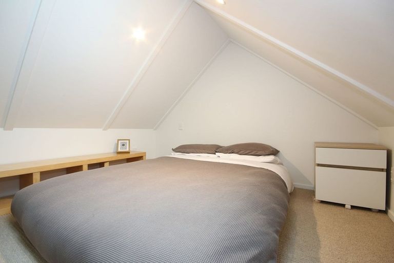 Photo of property in 84 Mair Road, Curio Bay, Tokanui, 9884