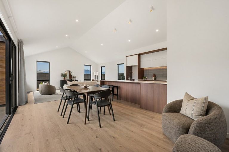 Photo of property in 13 Packer Road, Wanaka, 9382