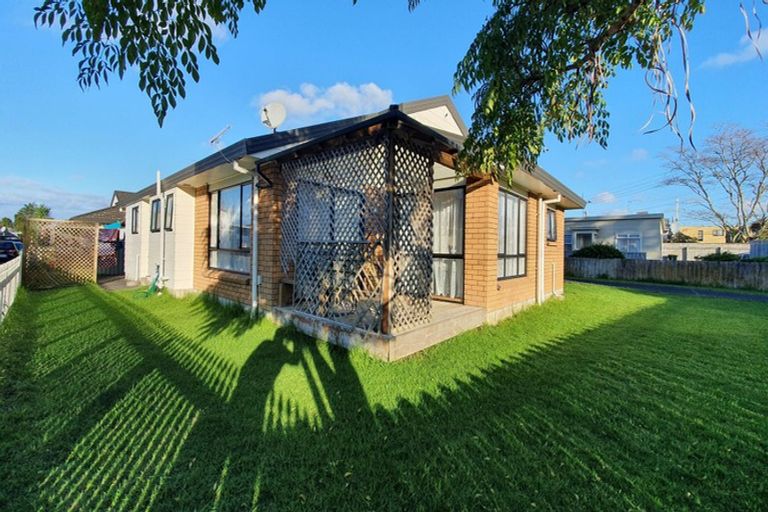 Photo of property in 1/130 Kimpton Road, Papatoetoe, Auckland, 2025