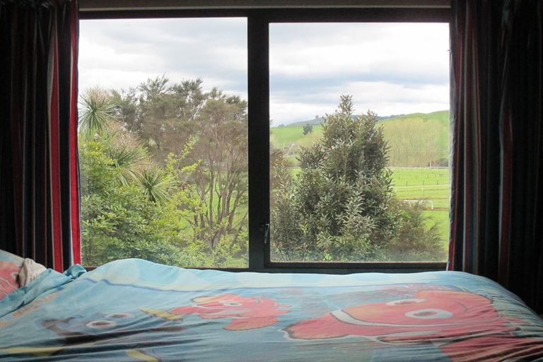 Photo of property in 1 Logan Road, Paeroa, 3600