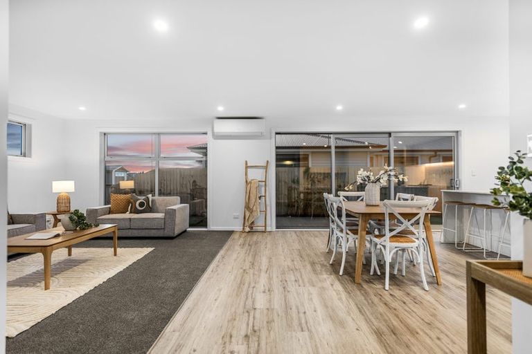 Photo of property in 7 Mackinnon Street, Marshland, 8083