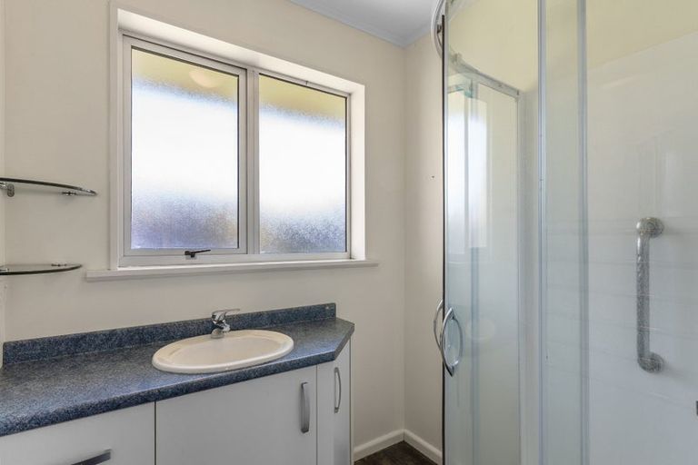 Photo of property in 2/18 Pahau Place, Cracroft, Christchurch, 8025