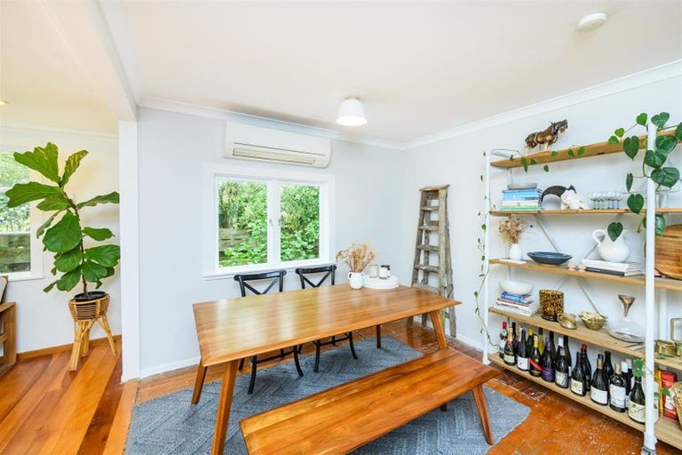 Photo of property in 93 Trickers Road, Bulls, 4818