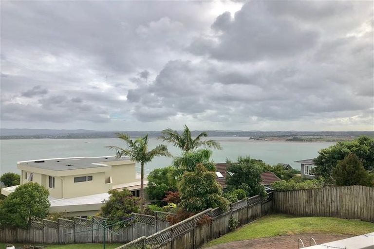 Photo of property in 51 Hadfield Street, Beach Haven, Auckland, 0626