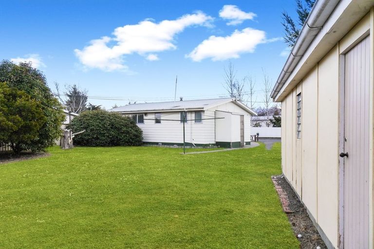 Photo of property in 12 Sealy Street, Twizel, 7901