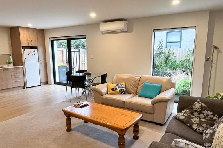 Photo of property in 2/16 Devon Street, Sydenham, Christchurch, 8023