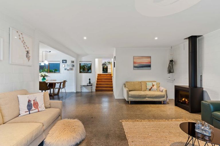 Photo of property in 105 Blane Place, Whangamata, 3620