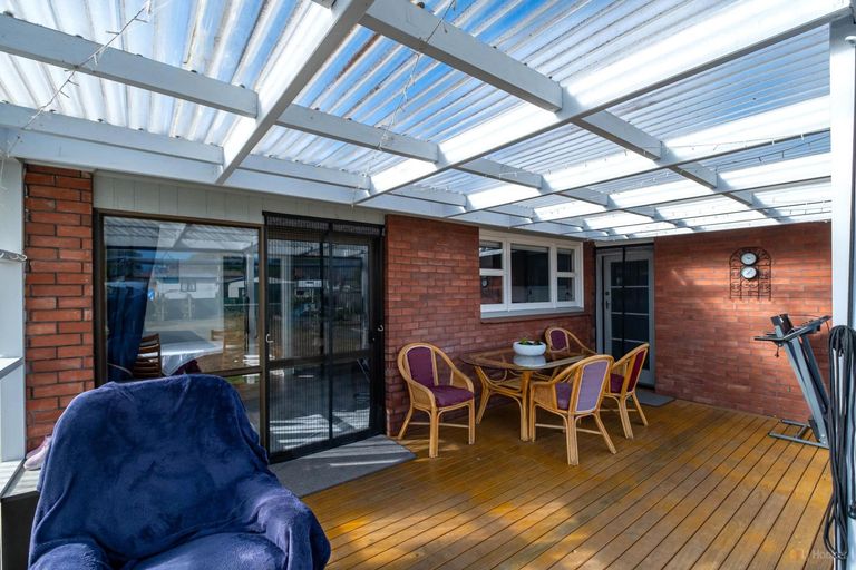 Photo of property in 24 Rhodes Street, Waimate, 7924