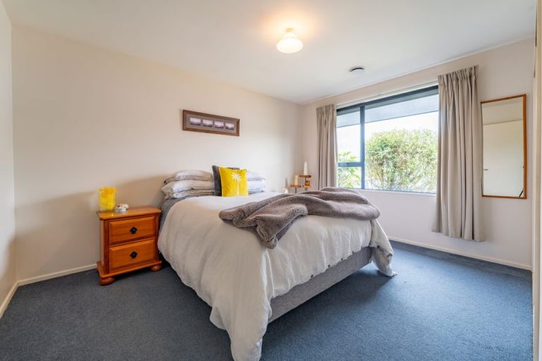 Photo of property in 18 Ellesmere Place, Oceanview, Timaru, 7910