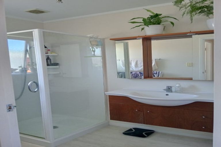 Photo of property in 3/61 Cook Street, Howick, Auckland, 2014