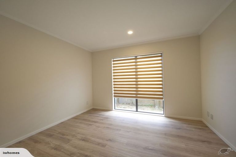 Photo of property in 23 Vazey Way, Hobsonville, Auckland, 0618