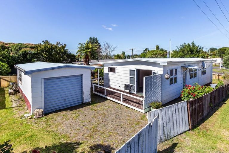 Photo of property in 90 Rangatira Drive, Mangakino, 3421