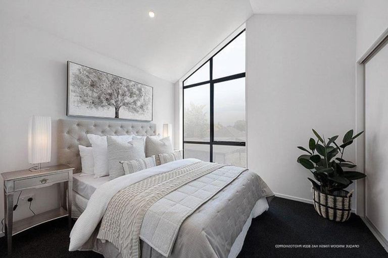 Photo of property in 4/26 Grassmere Street, Papanui, Christchurch, 8052