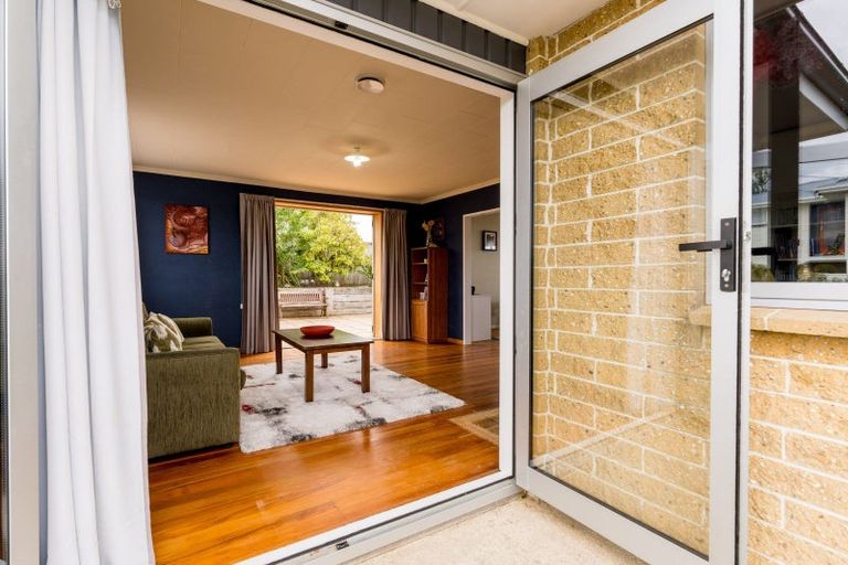 Photo of property in 32 Salmond Street, Halfway Bush, Dunedin, 9010