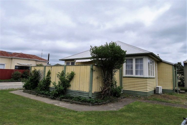 Photo of property in 14 Bright Street, Westport, 7825