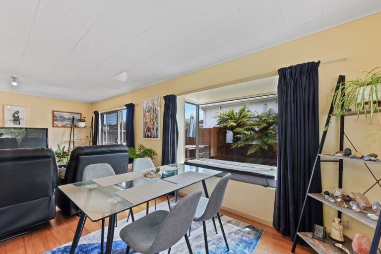 Photo of property in 2/11 Collingwood Street, The Wood, Nelson, 7010