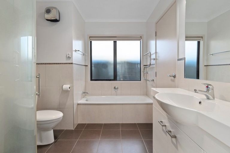 Photo of property in 405c Devonport Road, Tauranga South, Tauranga, 3112