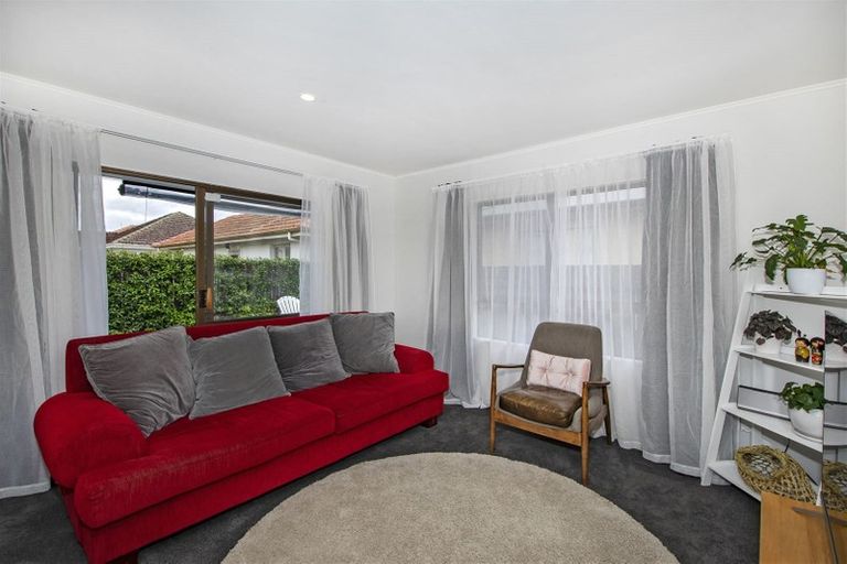 Photo of property in 2/23 King Street, Kensington, Whangarei, 0112