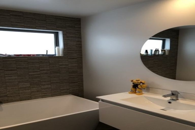 Photo of property in 58 Awataha Crescent, Pyes Pa, Tauranga, 3110