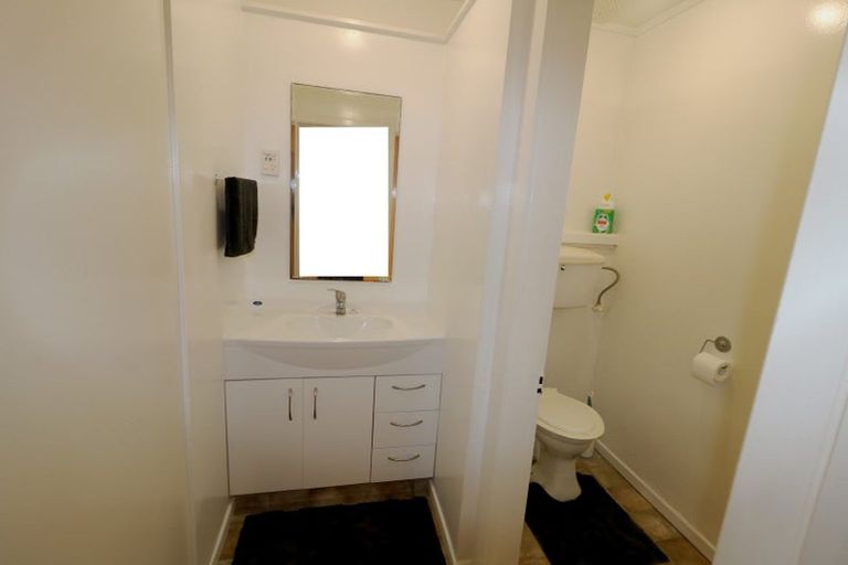 Photo of property in 38 London Street, Eltham, 4322