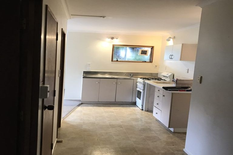 Photo of property in 22 Shortland Street, Regent, Whangarei, 0112