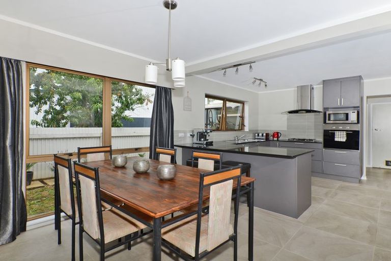 Photo of property in 10 Kotare Crescent, Maunu, Whangarei, 0110