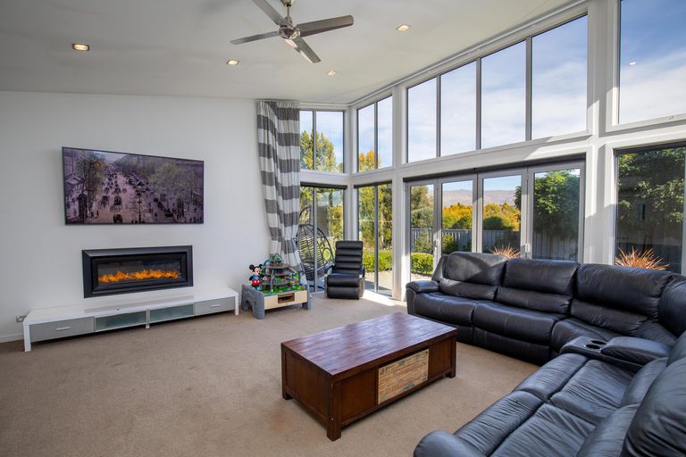 Photo of property in 7 Walnut Grove, Alexandra, 9320