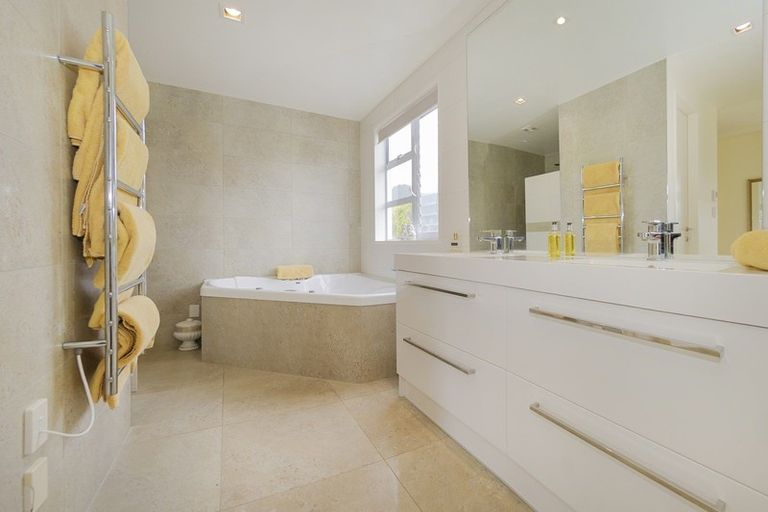 Photo of property in 71 Saint Andrews Drive, Pauanui, Hikuai, 3579