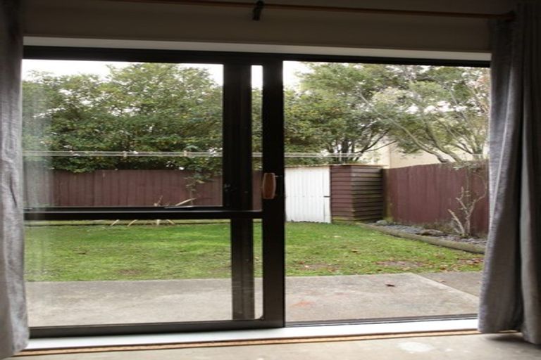 Photo of property in 3/19 Grove Road, Addington, Christchurch, 8024