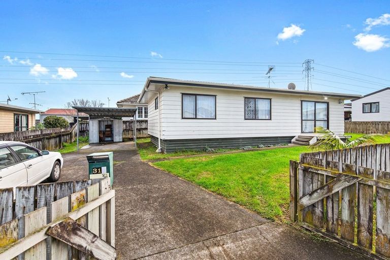Photo of property in 2/31 Solveig Place, Randwick Park, Auckland, 2105