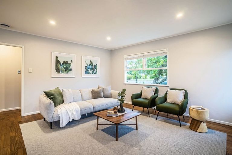 Photo of property in 19 Betsland Crescent, Hillcrest, Auckland, 0627