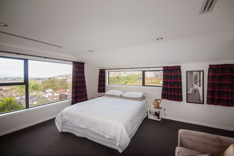 Photo of property in 194 Mclintock Street North, Johnsonville, Wellington, 6037