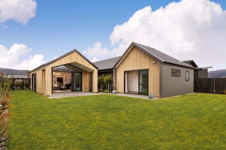 Photo of property in 19 Vintage Street, Cromwell, 9310