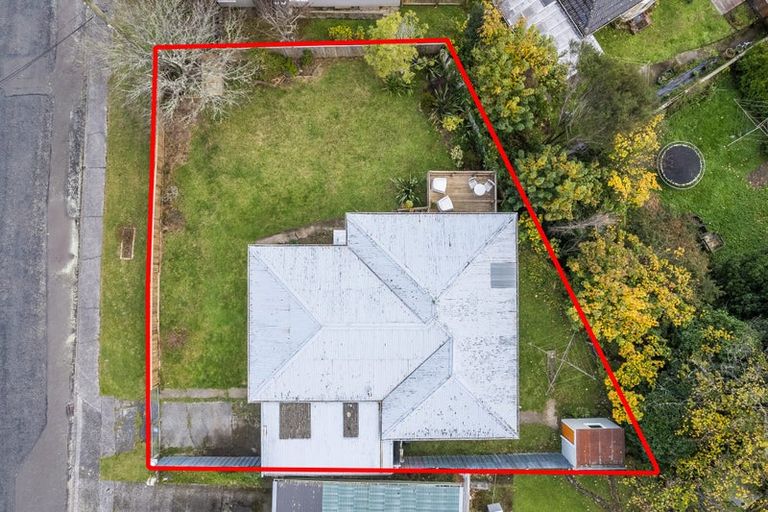 Photo of property in 5 Gawler Grove, Wainuiomata, Lower Hutt, 5014