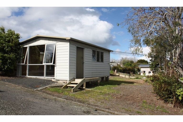 Photo of property in 16 Kohe Street, Parahaki, Whangarei, 0112